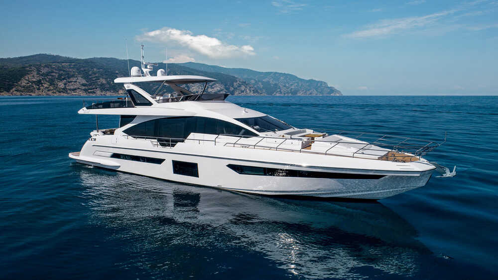 Экстерьер Azimut Grande 25 METRI