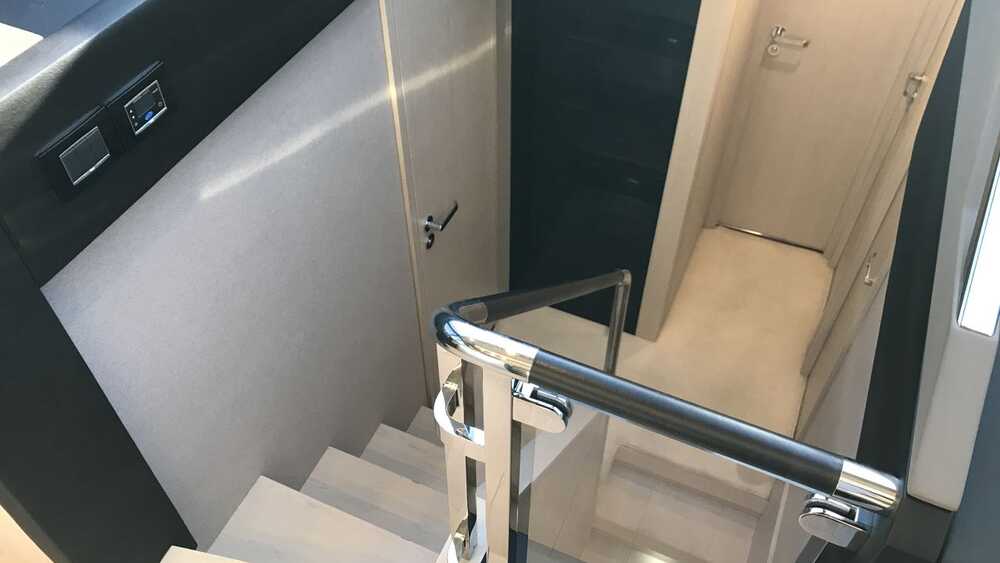 Azimut 66 2017