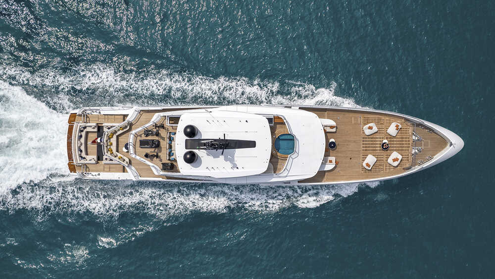 Экстерьер Mangusta Oceano 50