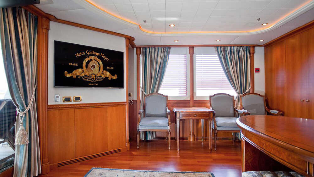 Rodriquez 38m M/Y APOLA