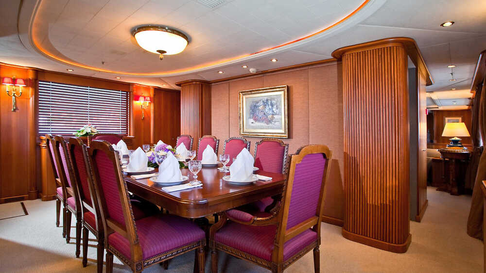 Rodriquez 38m M/Y APOLA