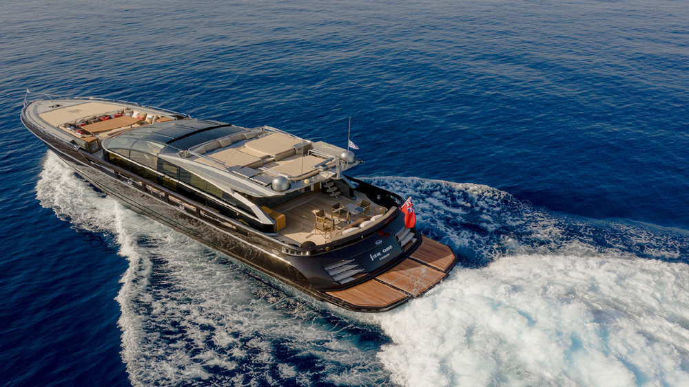Экстерьер Baia 100 M/Y FAN ONE 2008