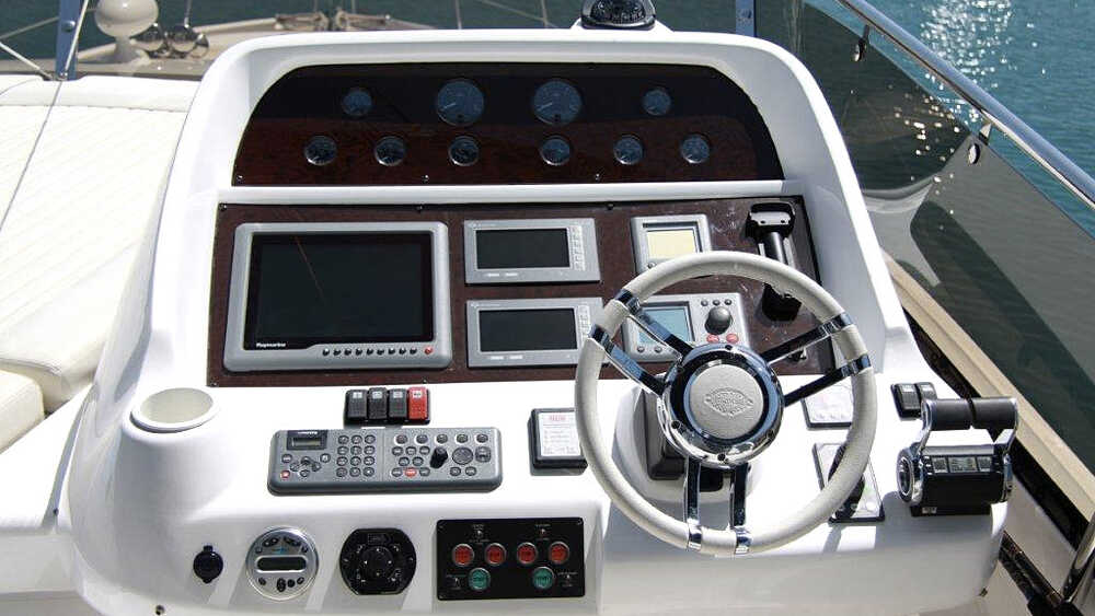 Верхний пост управления Sunseeker Manhattan 70