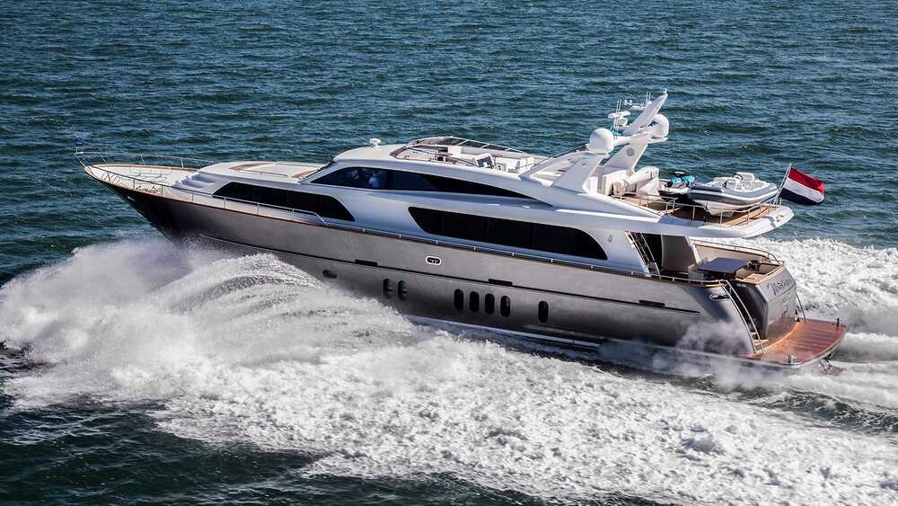 Экстерьер Van der Valk 26 m RPH