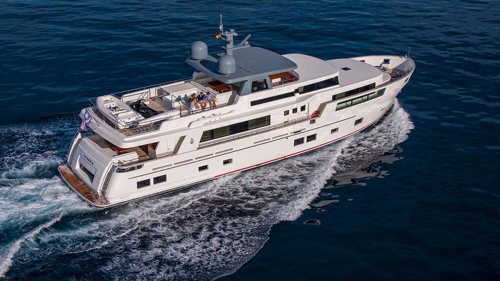 Экстерьер Van der Valk Explorer 28M