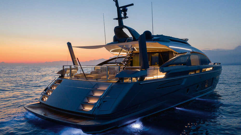 Экстерьер Azimut Grande S10