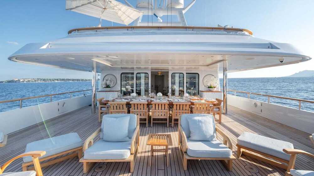 Верхняя палуба