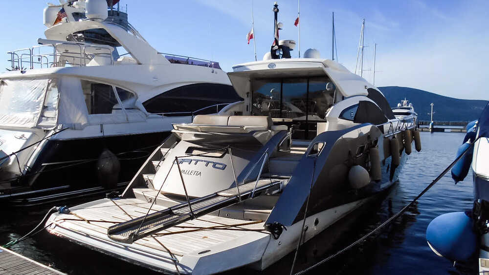 Экстерьер Sessa C68, 2011