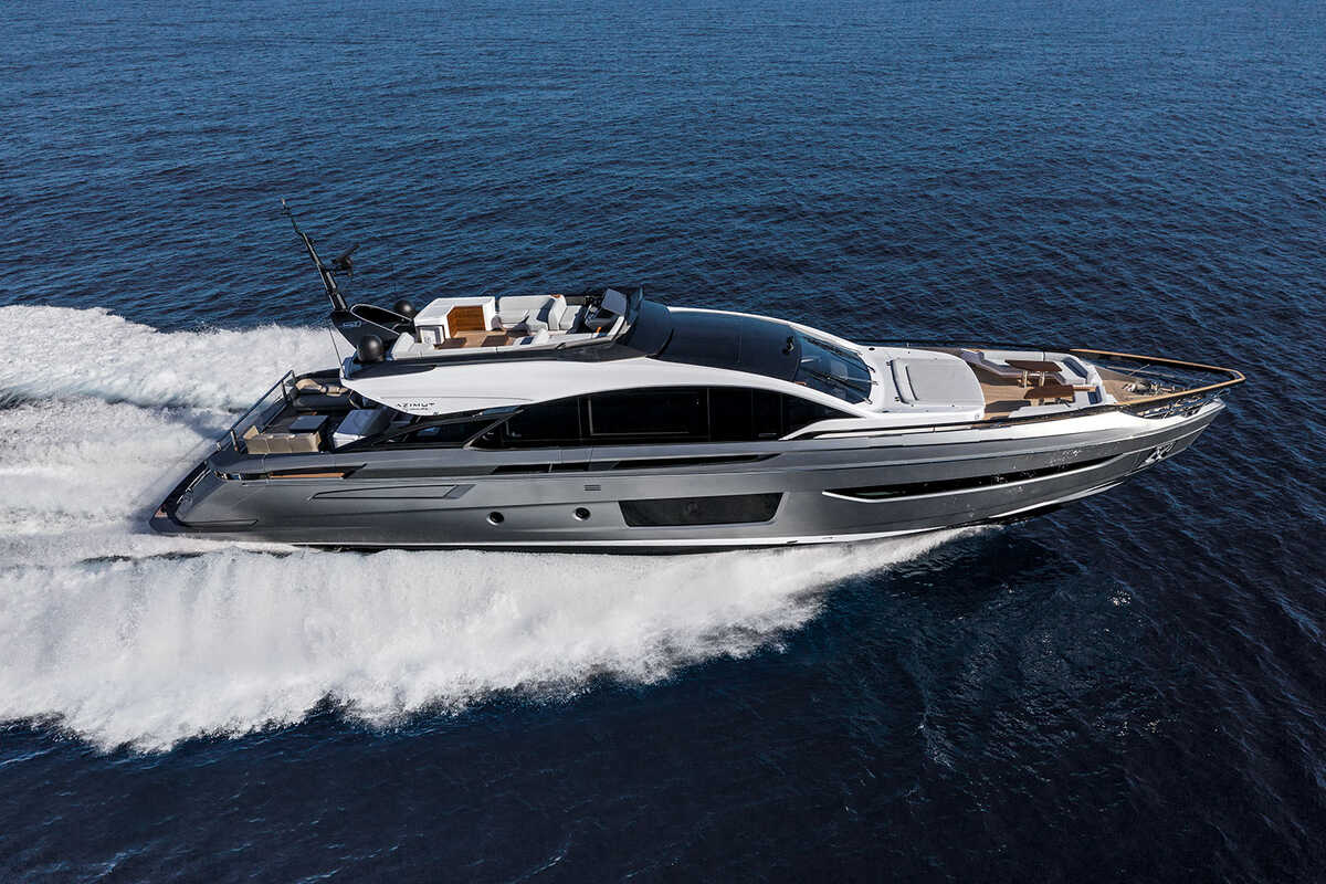 Экстерьер Azimut Grande S10