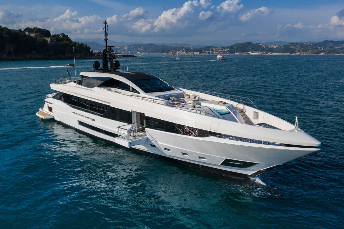 Экстерьер Mangusta GranSport 45