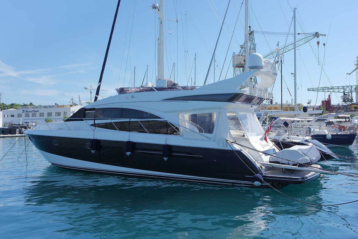 Экстерьер Princess 60 2013