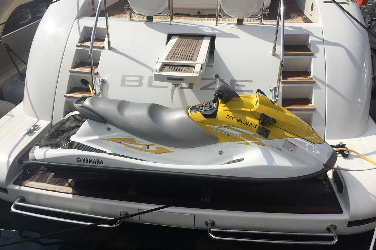 Mangusta 72 2008
