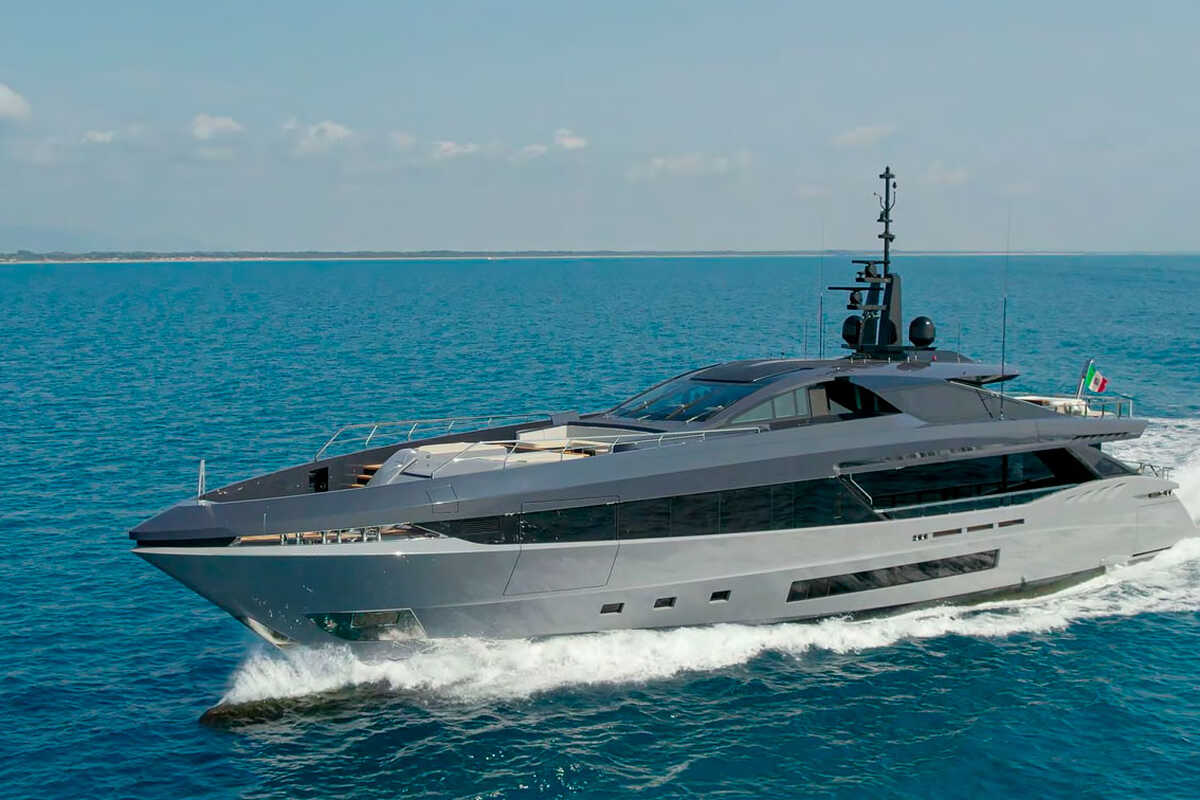 Экстерьер Mangusta Gransport 45 2021