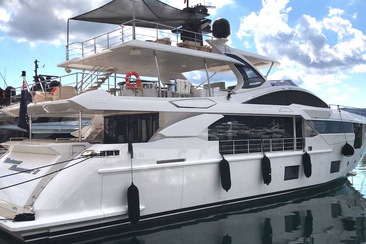 Azimut Grande 35METRI