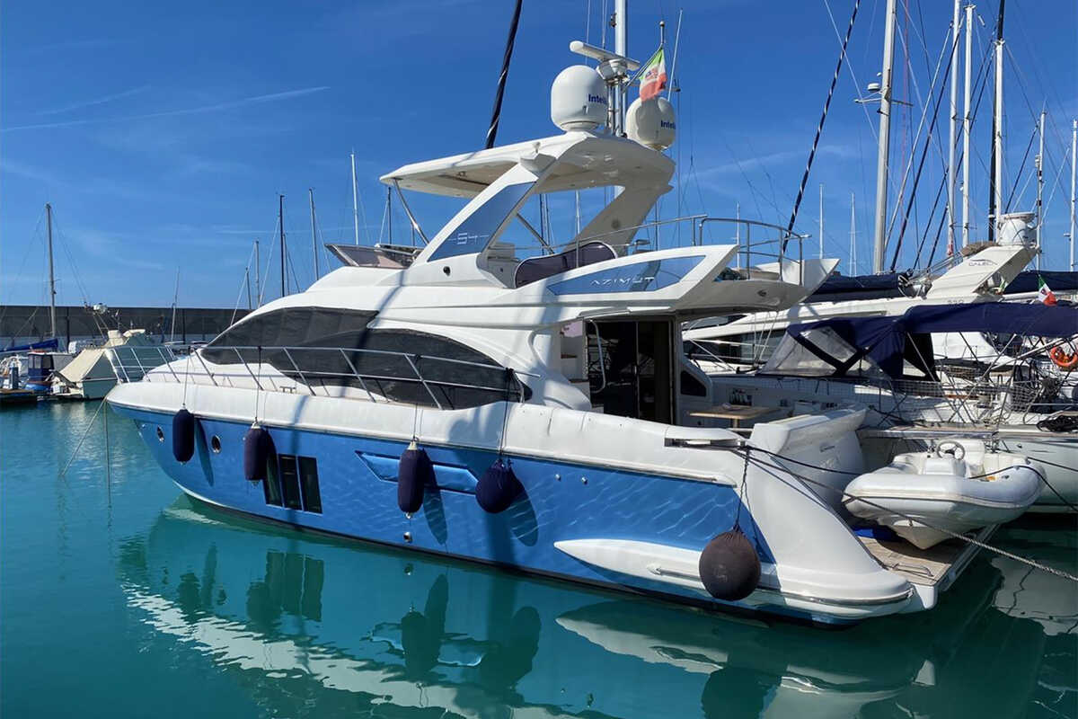 Экстерьер Azimut 54 2013