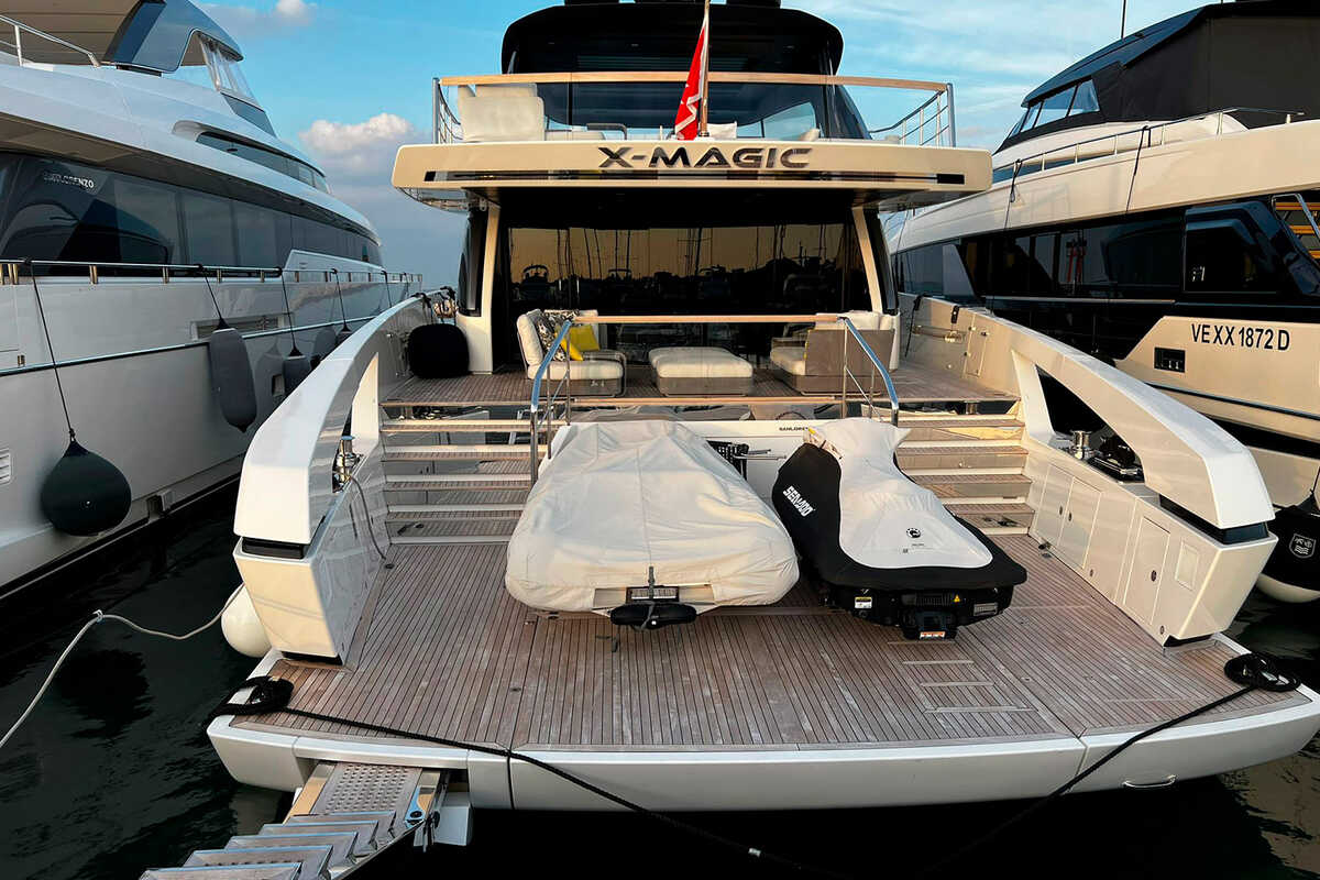 Sanlorenzo SX 88