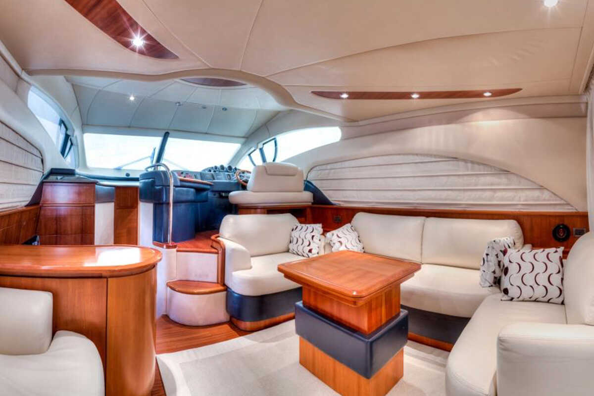 Салон Azimut 50