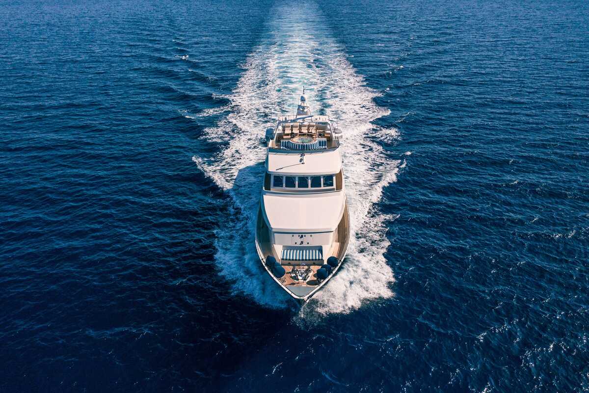 Heesen MAGIX, 37.80 м