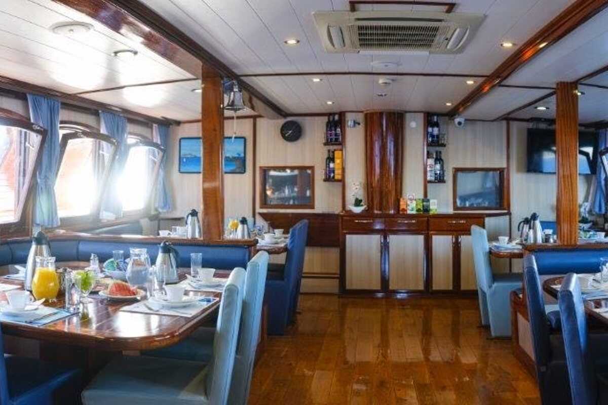MENDULA, 36.00 м