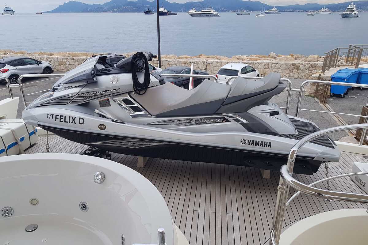 Azimut 78 2013