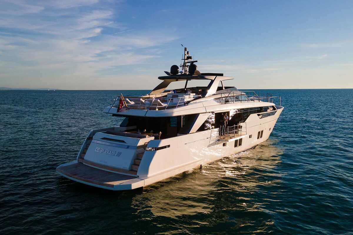 Экстерьер Sanlorenzo SL102 <br/>M/Y DEEP BLUE III 2019