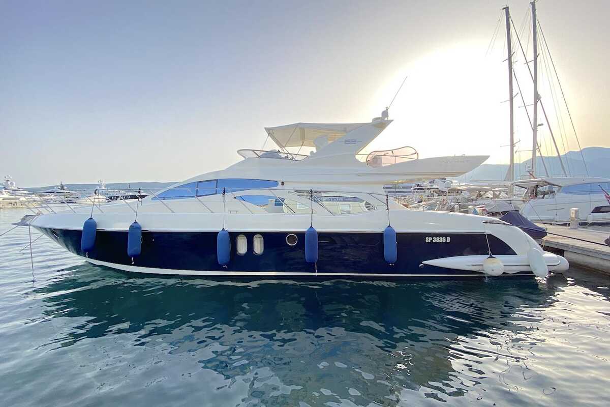 Экстерьер Azimut 62
