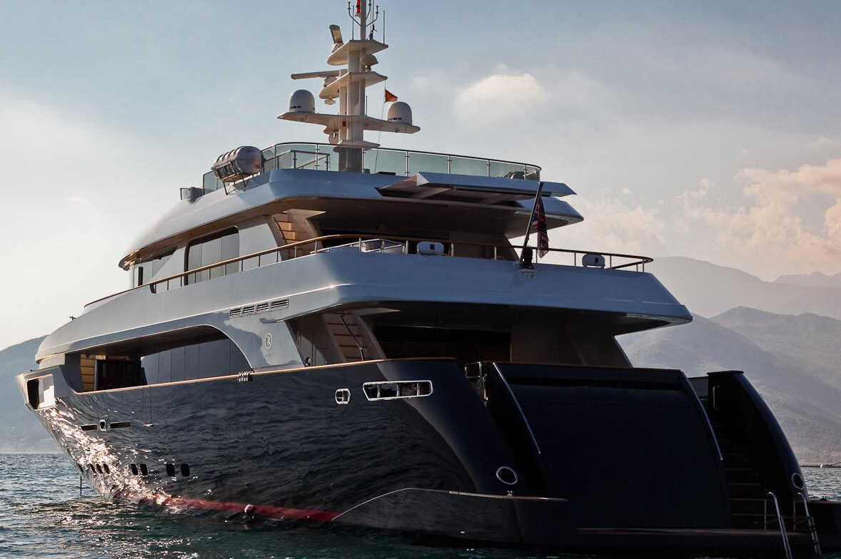 Rodriquez 38m M/Y APOLA