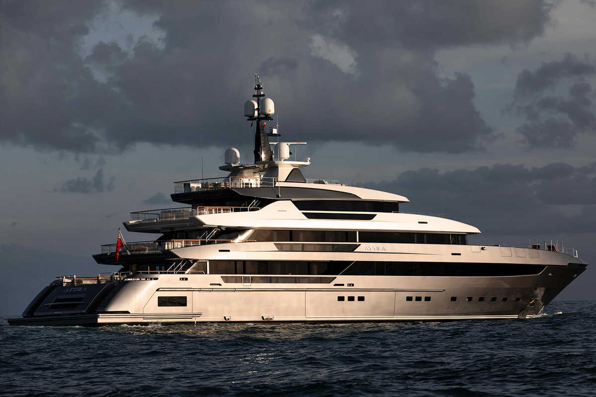 Экстерьер Sanlorenzo 64Steel