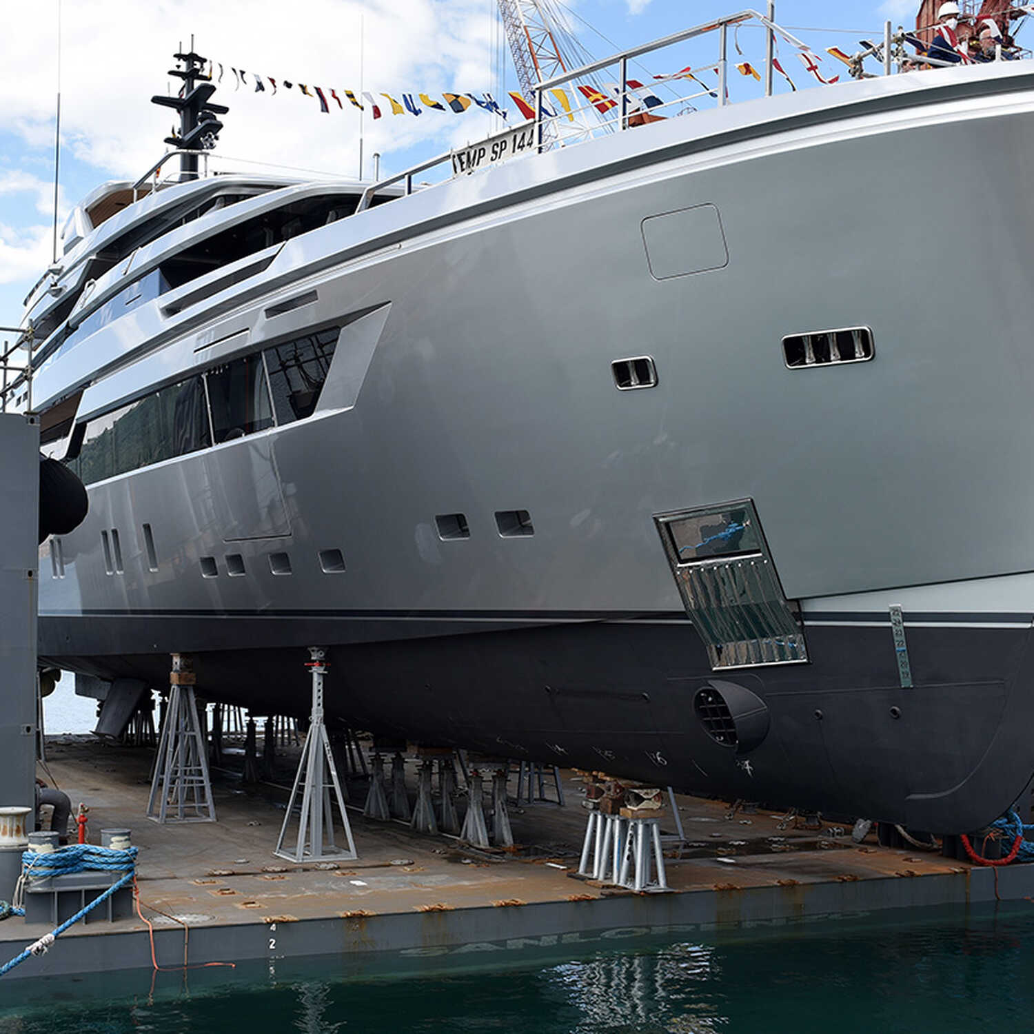 Sanlorenzo Alloy 44 уже на воде