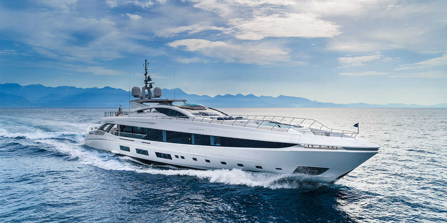 Жаркий сезон Mangusta