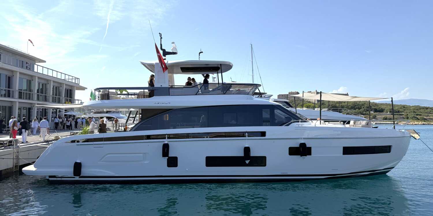 Azimut Fly 70 - яхта для осознанного комфорта