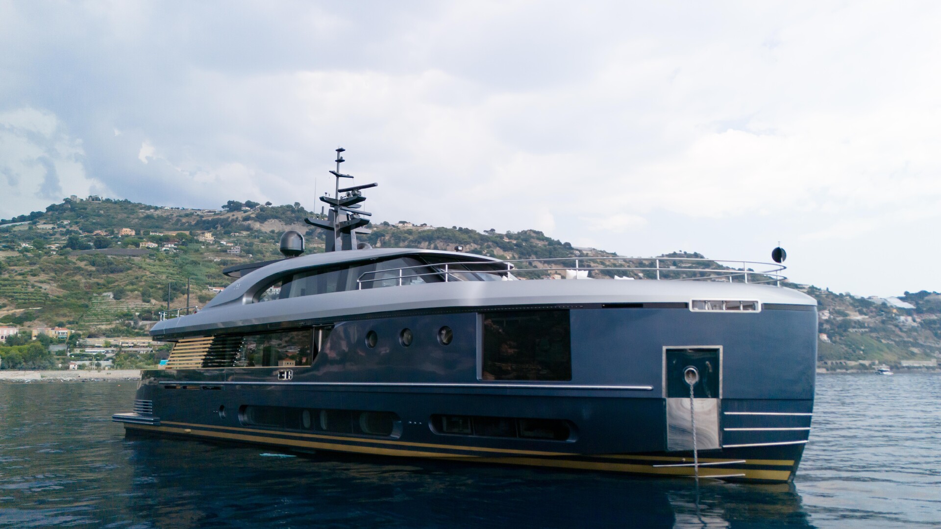 Azimut Magellano 30M M/Y Palmax for sale with Aberton Yachts